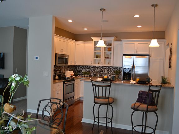 2nd image of 18 Wiggins Drive