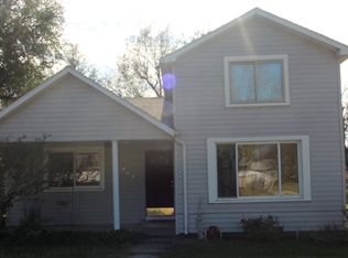 909 SE 5th St, Newton, KS 67114