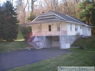 636 Weigles Hill Rd, Elizabeth, PA 15037