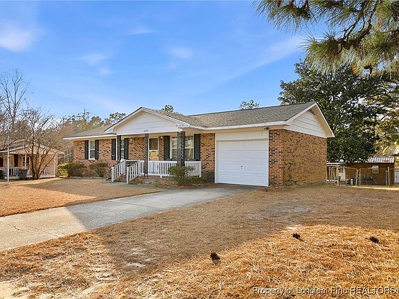 3rd image of 6086 Lexington Dr