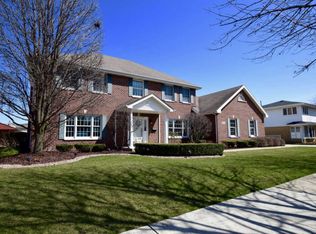 10341 S Lawler Ave, Oak Lawn, IL 60453