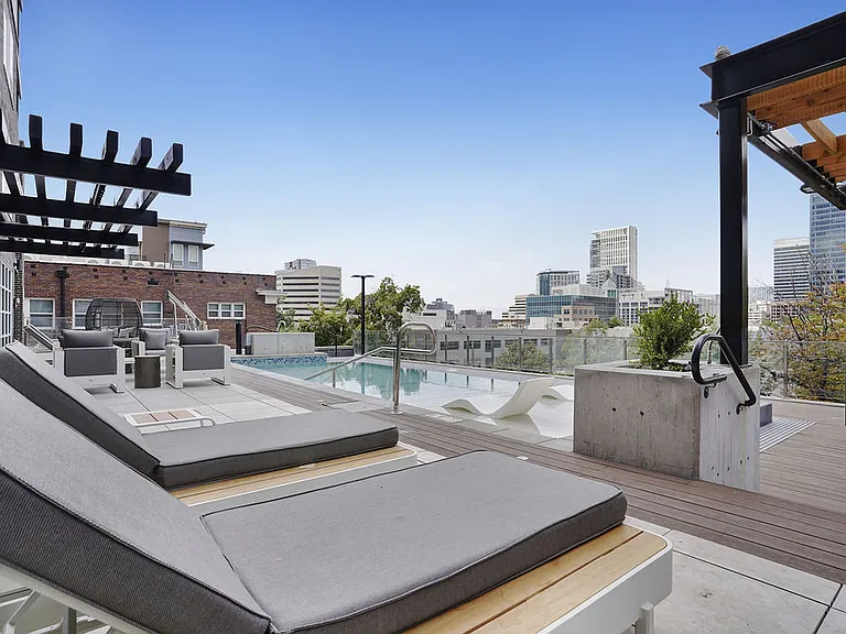Lotus Republic Apartments — Photo 30