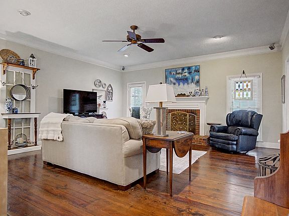 5th image of 280 W Doublegate Dr