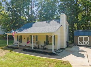 8970 Lark Ter, Gainesville, GA 30506