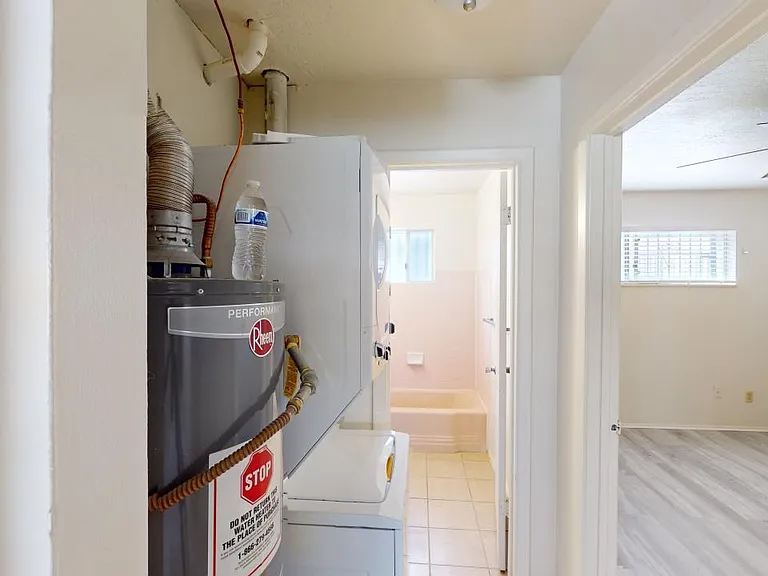 Renovated 2 Bedroom Patio Apts. in UNM South — Photo 40
