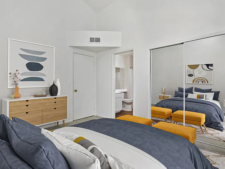 River Ranch Townhomes & Apartments — Photo 37