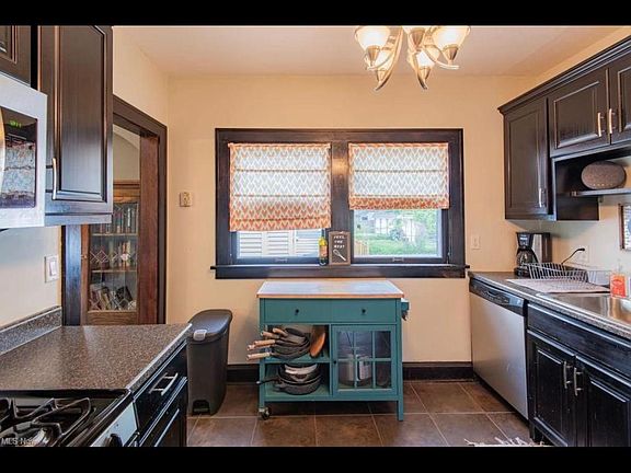 2nd image of 1293 Donald Ave #1