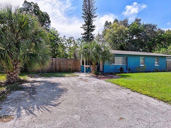 2nd image of 3996 Neptune Dr SE