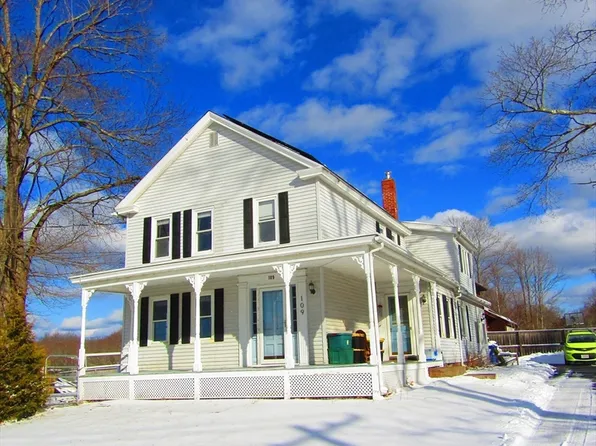 109 Pleasant St, Granby, MA 01033