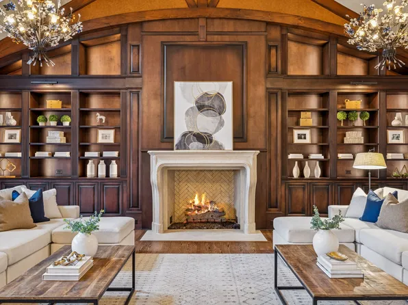 2107 Golf Club Ln, Nashville, TN 37215