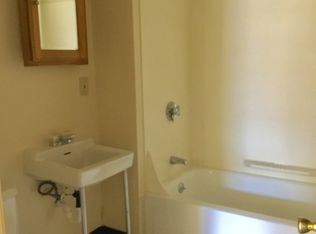 136 4th Ave #202, Woonsocket, RI 02895