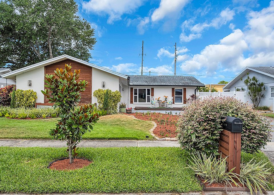 1st image of 8238 129th Ln N