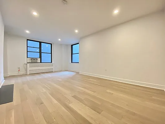 Rented by The Dermot Realty Management Company | media 92