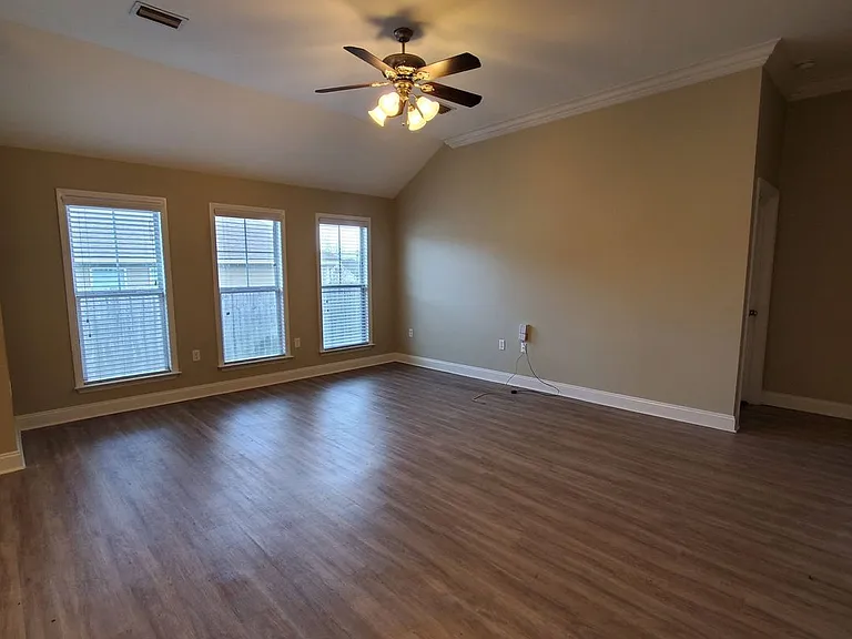 4150 Ginger Trl — Photo 2