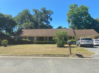 911 Mill Dr, Savannah, GA 31419