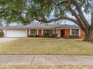 6142 Verona Ln, Shreveport, LA 71105