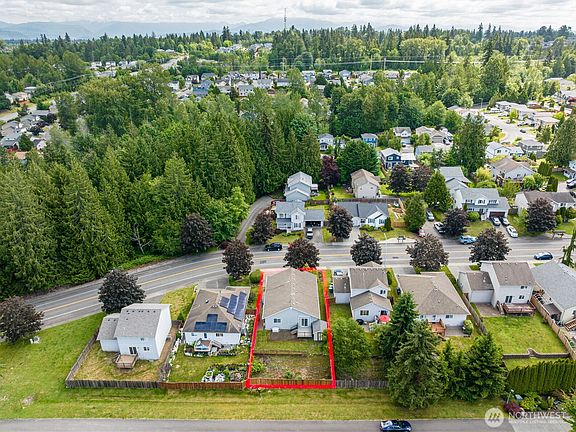 5th image of 6116 76th Avenue NE