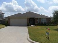 1st image of 6913 Justin Ln