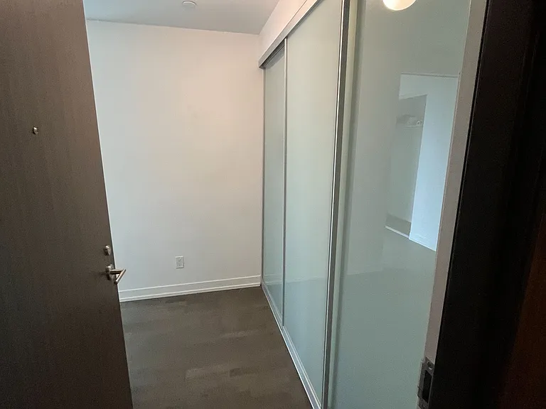 461 Adelaide St W #439 — Photo 4