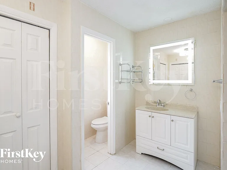 4525 Debbie Ln — Photo 14