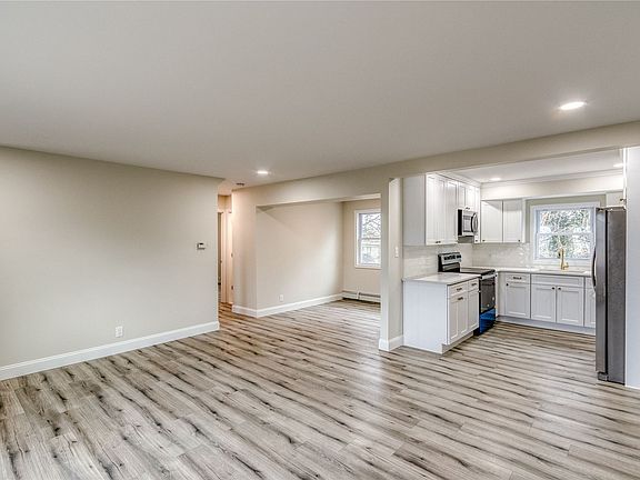 4th image of 101 Saxon Ave