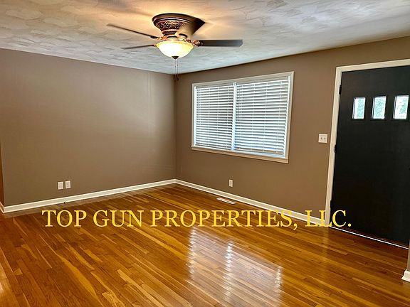 3rd image of 526 S Airwood Ave