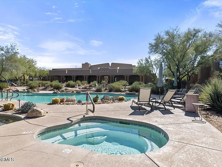 36601 N Mule Train Rd #C16 — Photo 35