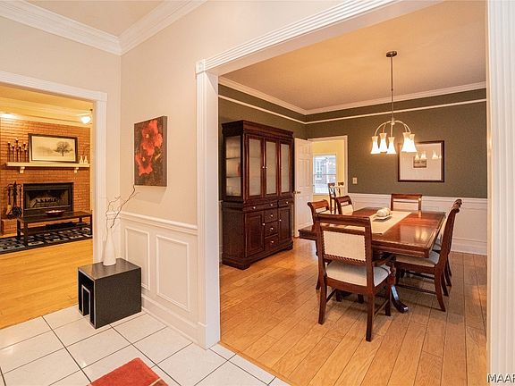 2nd image of 130 Wood Vale Dr