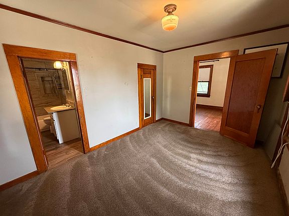 5th image of 611 7th St