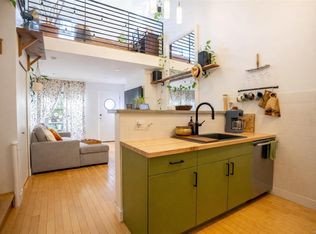 the RailYards, Victoria, BC V9A 7R4