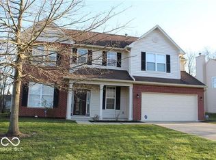 10047 Niagara Dr, Fishers, IN 46037