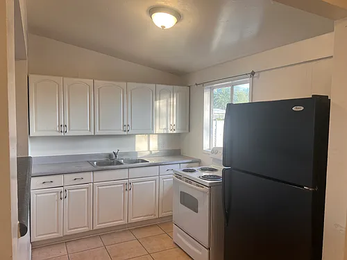 2536 S Treat Ave Photo 1