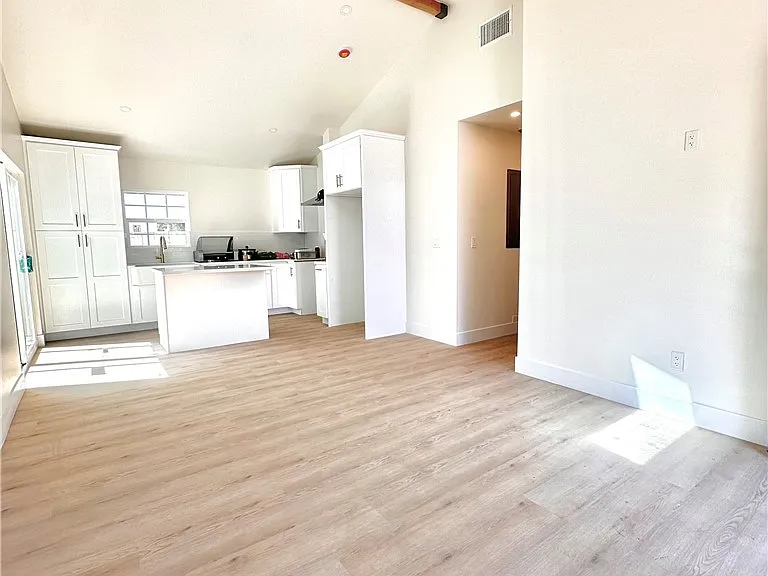 1543 Delford Ave #1/2 — Photo 3