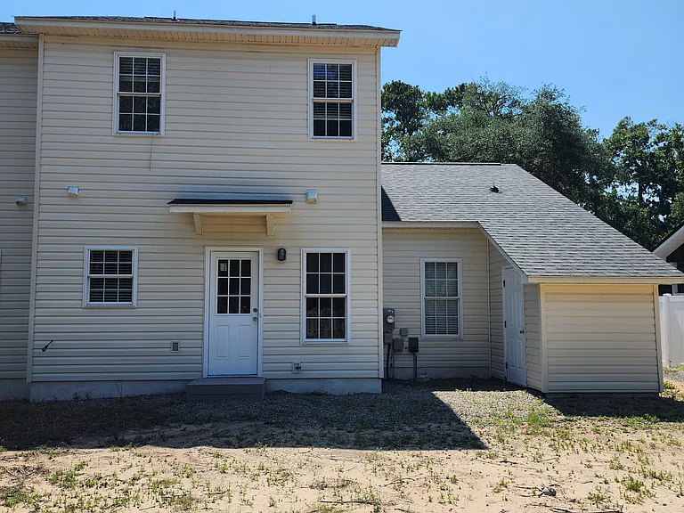 429 Womble St — Photo 14