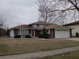 7613 W 170th St, Tinley Park, IL