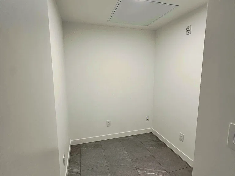 623 Kemsley Ave — Photo 11