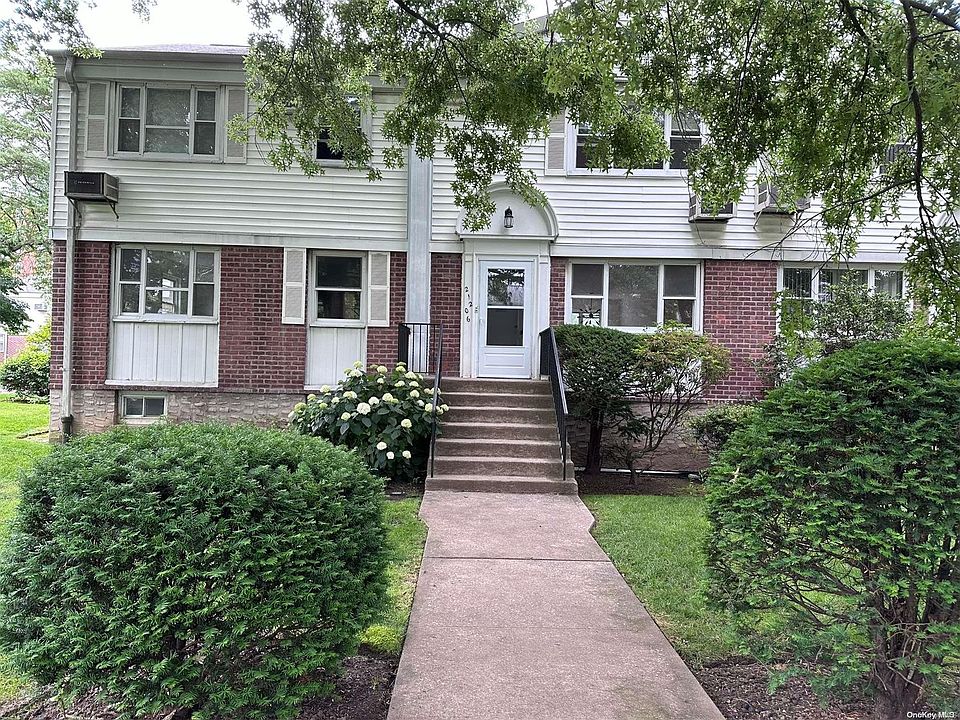 1st image of 212-06 16 Avenue #117