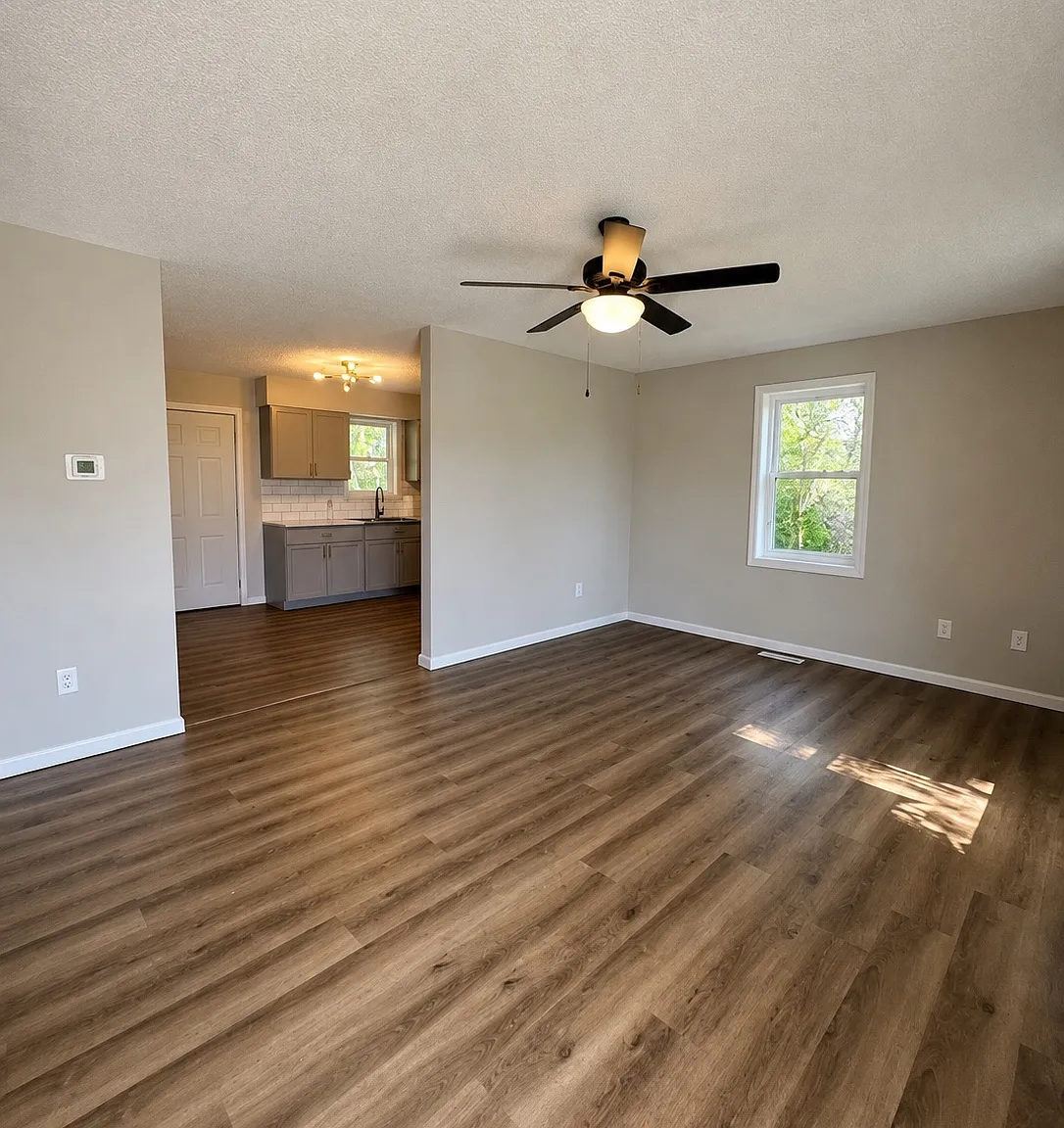 2 bed, 864 sqft, $1,200 — Photo 3