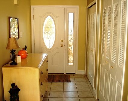 Foyer - Front Entrance