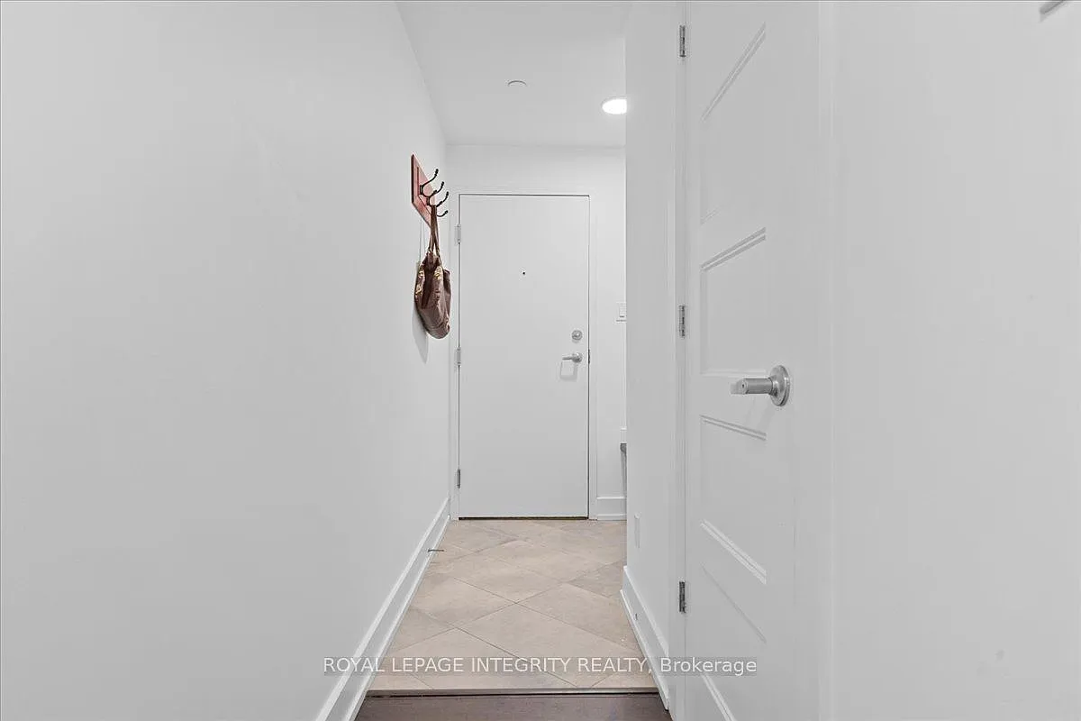2 bed, $3,150 — Photo 2