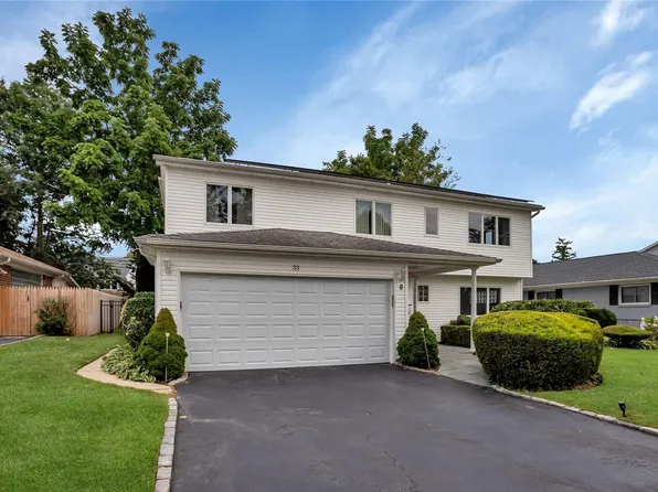 33 Randy Lane, Plainview, NY 11803