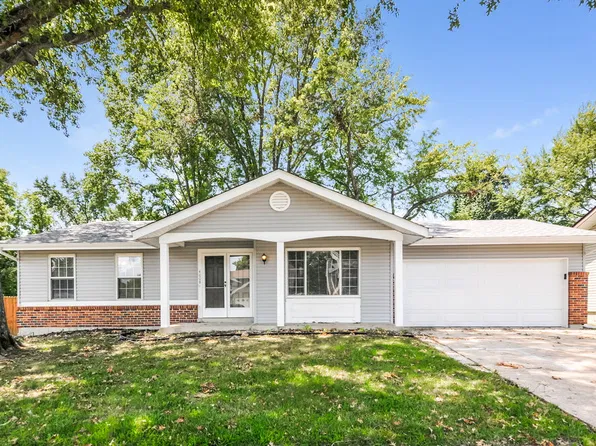 4008 Bugle Bend Dr, Florissant, MO 63034