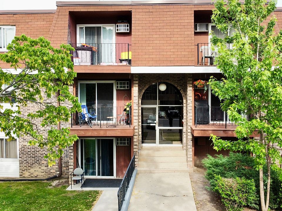 1st image of 1085 Knoll Ln APT 207