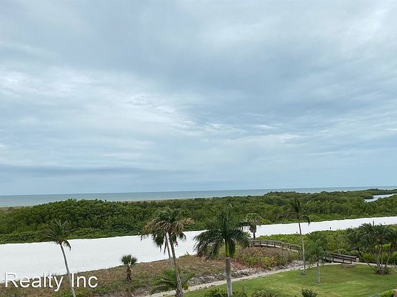 4th image of 320 Seaview Ct APT 1508