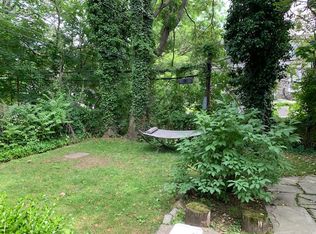 128 Sumac St APT 1R, Philadelphia, PA 19128