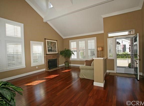 2nd image of 2037 Westminster Ave