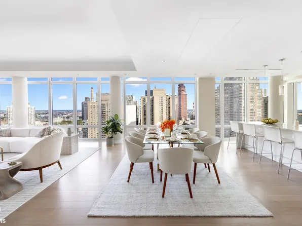 1355 1st Avenue image 1 of 15