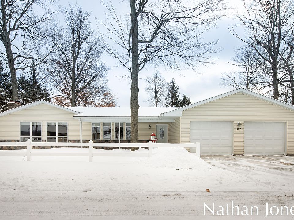 1st image of 1359 White Birch Dr
