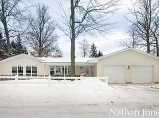 1359 White Birch Dr, Stanton, MI