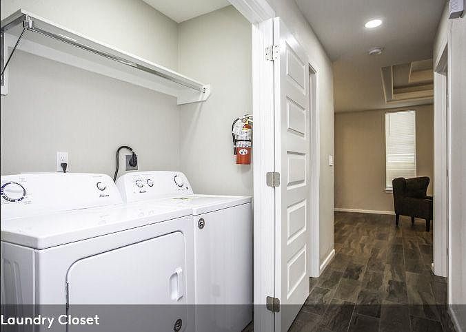 1st image of 1309 Alta Vista Dr